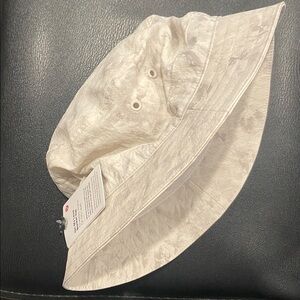 Lululemon Bucket Hat